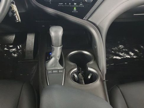 Used 2023 Toyota Camry SE image 24