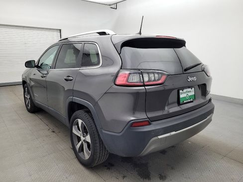 Used 2019 Jeep Cherokee Limited image 5