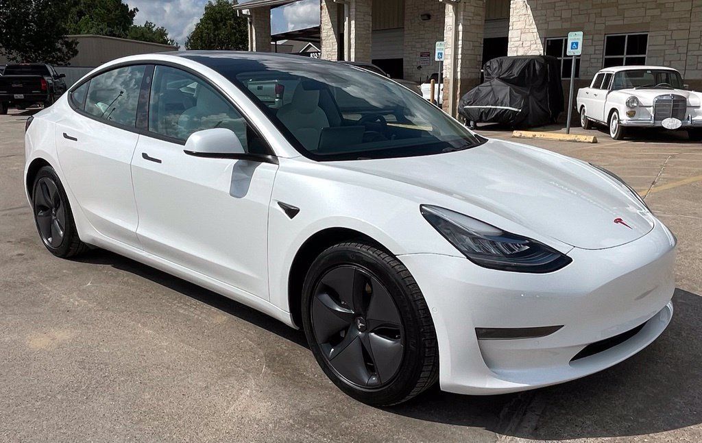 Used 2019 Tesla Model 3 Long Range AWD/4WD image 2