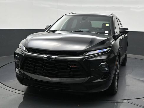 Used 2023 Chevrolet Blazer RS FWD image 9