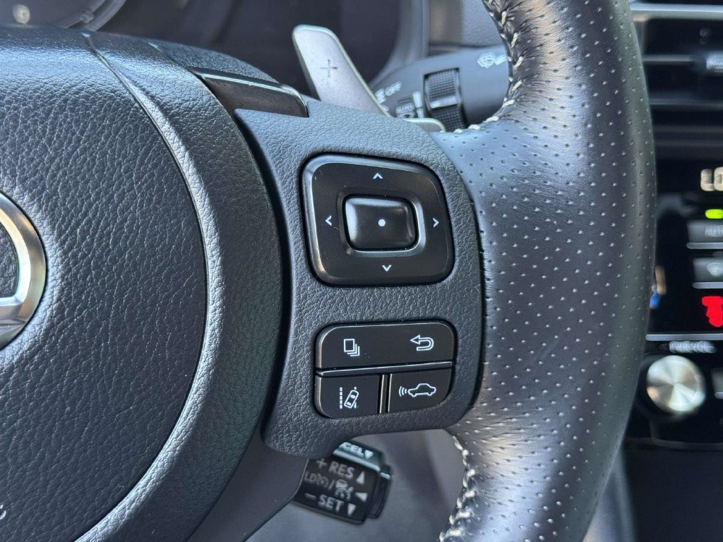 Used 2025 Lexus IS 350 F Sport w/ Navigation Package AWD/4WD image 13