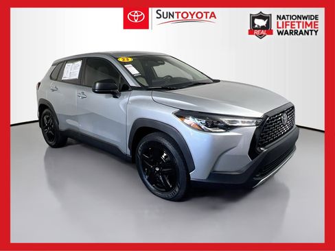 Used 2023 Toyota Corolla Cross L image 1