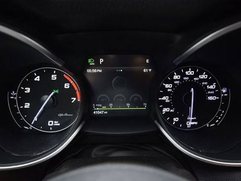 Used 2019 Alfa Romeo Stelvio Ti image 20