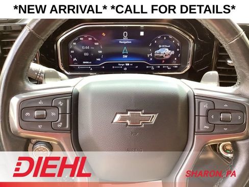 Used 2022 Chevrolet Silverado 1500 ZR2 w/ Technology Package AWD/4WD image 38