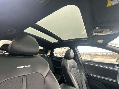 Used 2021 Kia K5 GT-Line image 16