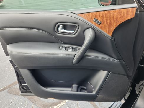 Used 2019 INFINITI QX80 Luxe w/ Proassist Package AWD/4WD image 24