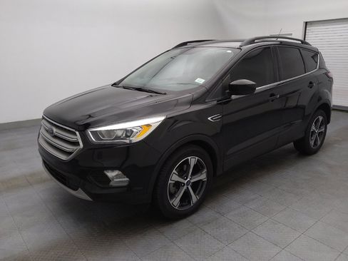 Used 2018 Ford Escape SEL FWD image 2