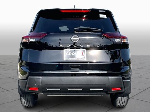 New 2026 Nissan Rogue SV image 4