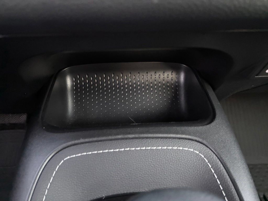 Used 2023 Toyota Corolla SE FWD image 39