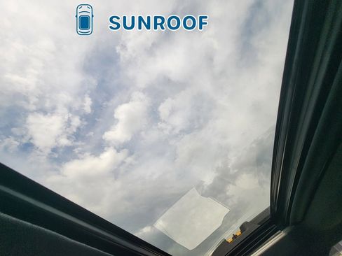 Used 2022 Subaru Outback Wilderness w/ Wilderness Package image 28