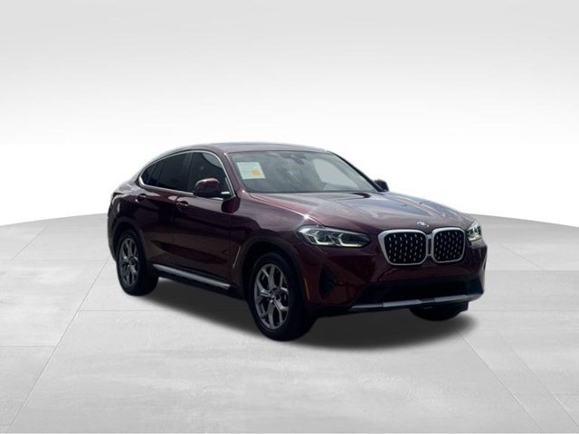 Certified 2025 BMW X4 xDrive30i AWD/4WD image 11