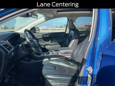 Used 2022 Ford Edge Titanium w/ Equipment Group 301A AWD/4WD image 13