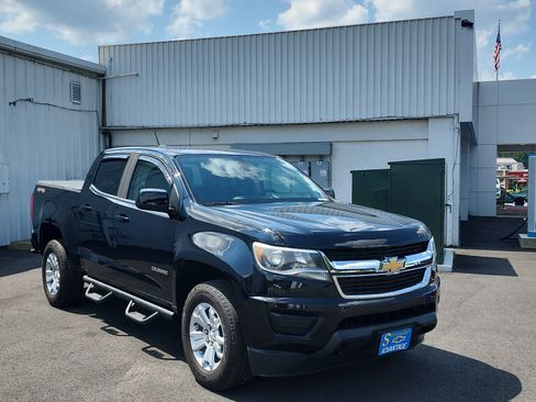 Used 2019 Chevrolet Colorado LT AWD/4WD image 7