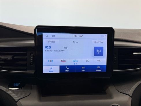 Certified 2023 Ford Explorer XLT w/ Equipment Group 202A image 21