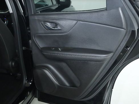 Used 2025 Chevrolet Blazer LT FWD image 31