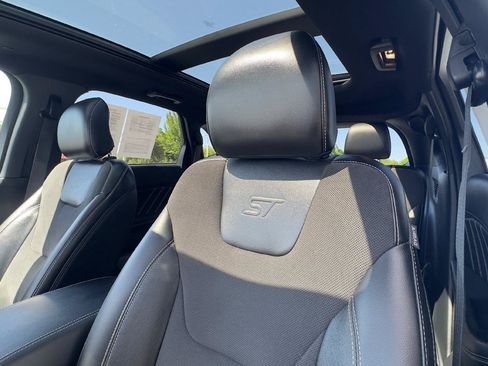 Used 2019 Ford Edge ST AWD/4WD image 17