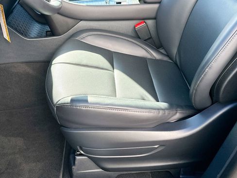 New 2026 Lincoln Aviator Premiere image 9