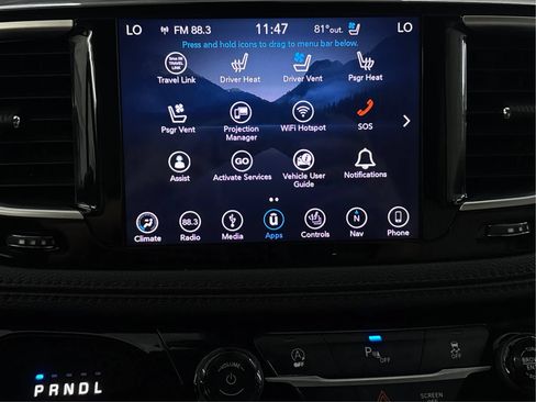 Used 2018 Chrysler Pacifica Limited FWD image 19