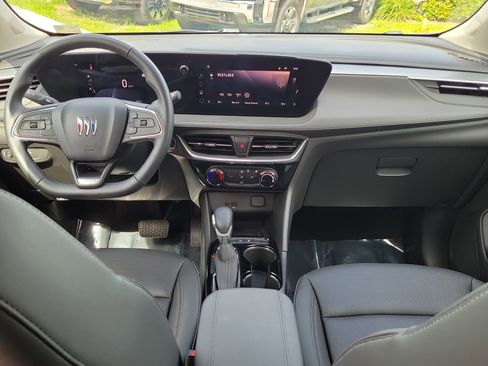 Used 2024 Buick Encore GX Sport Touring w/ Advanced Technology Package FWD image 13