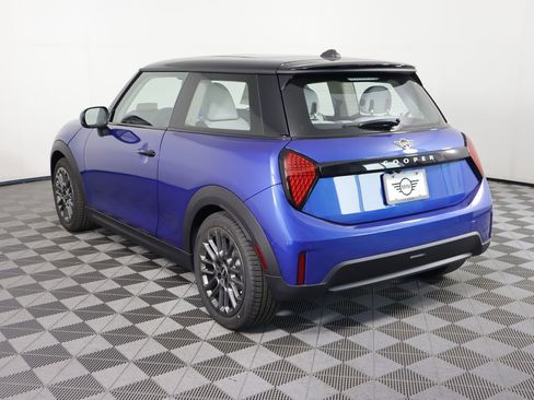 Used 2025 MINI Cooper S image 7