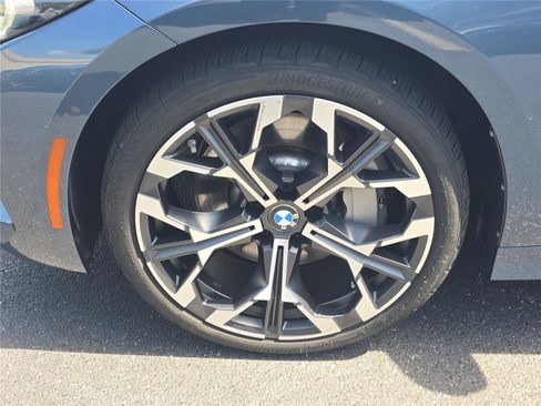 Used 2025 BMW 330i Sedan RWD image 7