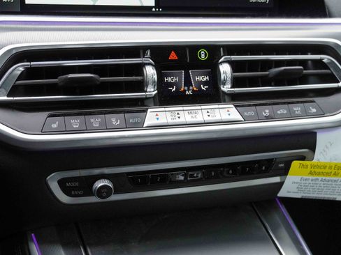 Certified 2023 BMW X5 xDrive45e w/ M Sport Package image 28