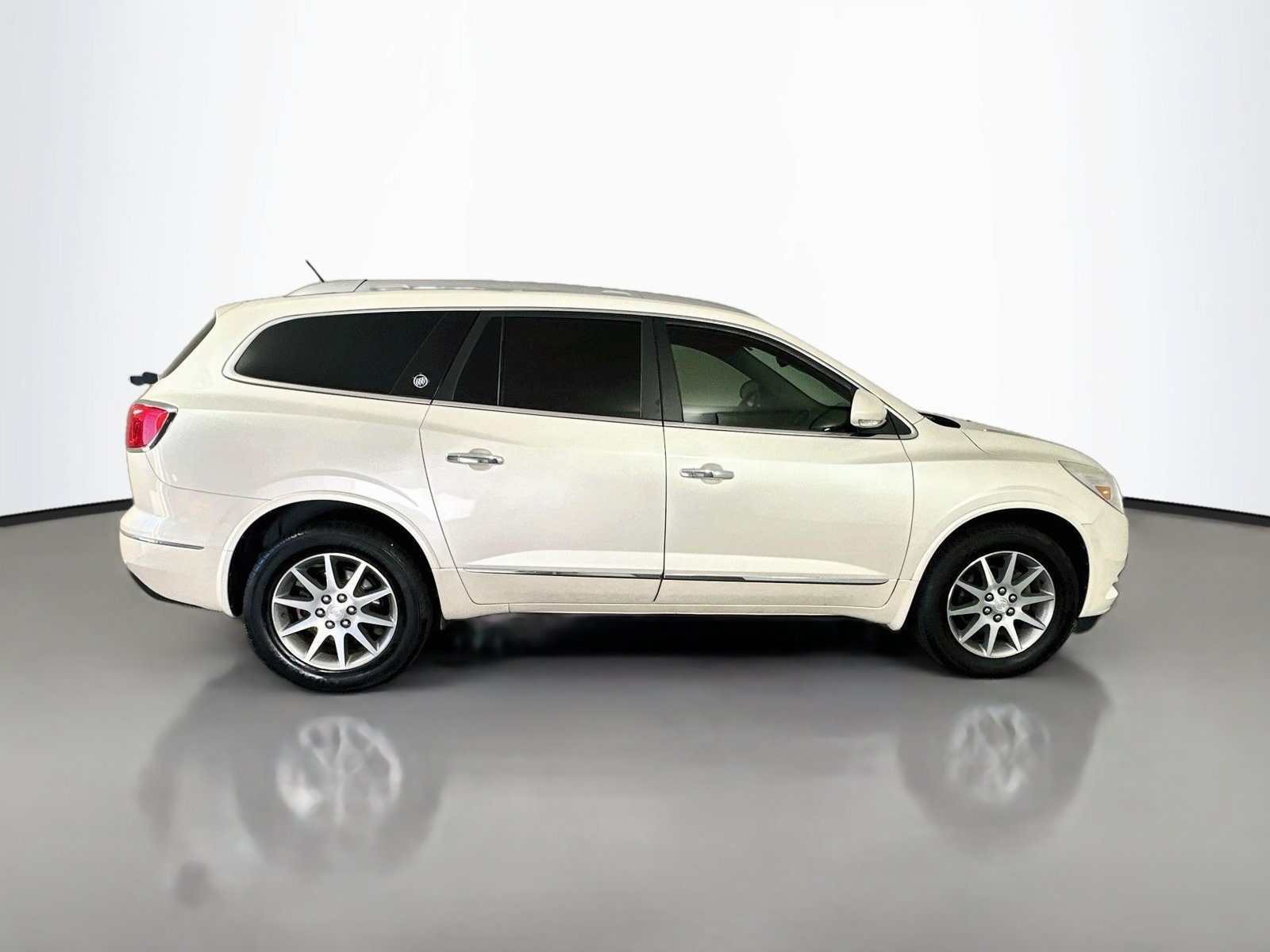 Used 2014 Buick Enclave Leather FWD image 8