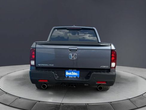 Used 2023 Honda Ridgeline RTL-E image 4