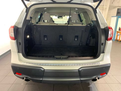 Used 2025 Subaru Ascent Premium image 11