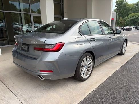 Used 2023 BMW 330e w/ Premium Package RWD image 3