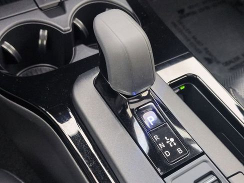 Used 2025 Toyota Prius image 22