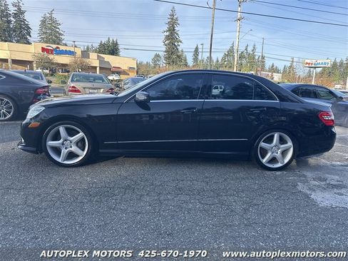 Used 2011 Mercedes-Benz E 550 Sedan image 4
