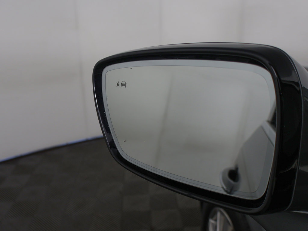 Used 2023 Buick Enclave Premium w/ Experience Buick Package FWD image 42