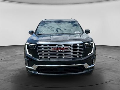 New 2026 GMC Acadia Denali w/ Super Cruise Package