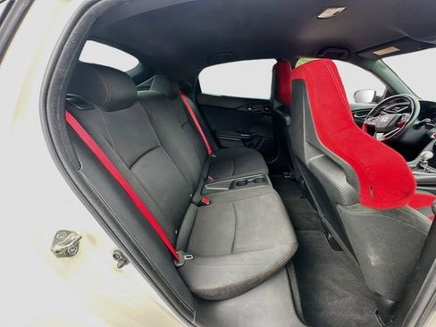 Used 2019 Honda Civic Type R image 26