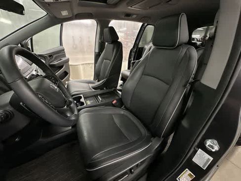Used 2024 Honda Odyssey Elite image 19