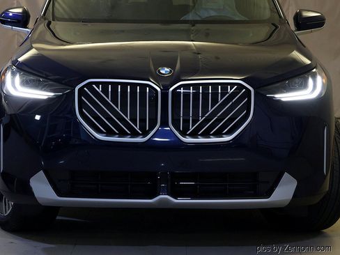 New 2026 BMW X3 xDrive30i w/ Premium Package AWD/4WD image 6