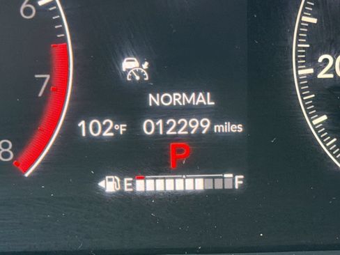 Used 2025 Honda Pilot EX-L image 25