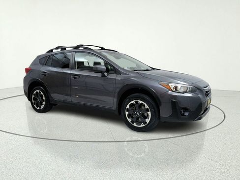 Used 2021 Subaru Crosstrek 2.0i Premium w/ Moonroof Package AWD/4WD image 10