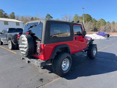 Used 2004 Jeep Wrangler 2dr Unlimited 4WD w/ Convenience Group image 4
