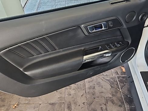 Used 2023 Ford Mustang Premium image 17