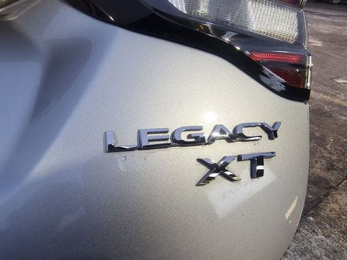 Used 2022 Subaru Legacy Limited XT image 11