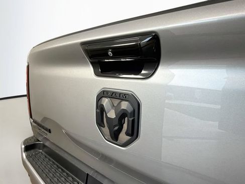 Used 2023 RAM 1500 Big Horn AWD/4WD image 39