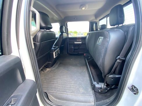 Used 2017 Ford F150 Lariat w/ Equipment Group 502A Luxury AWD/4WD image 21