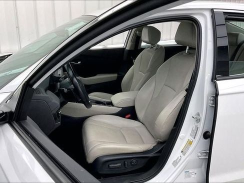 Certified 2024 Honda Accord EX-L image 8