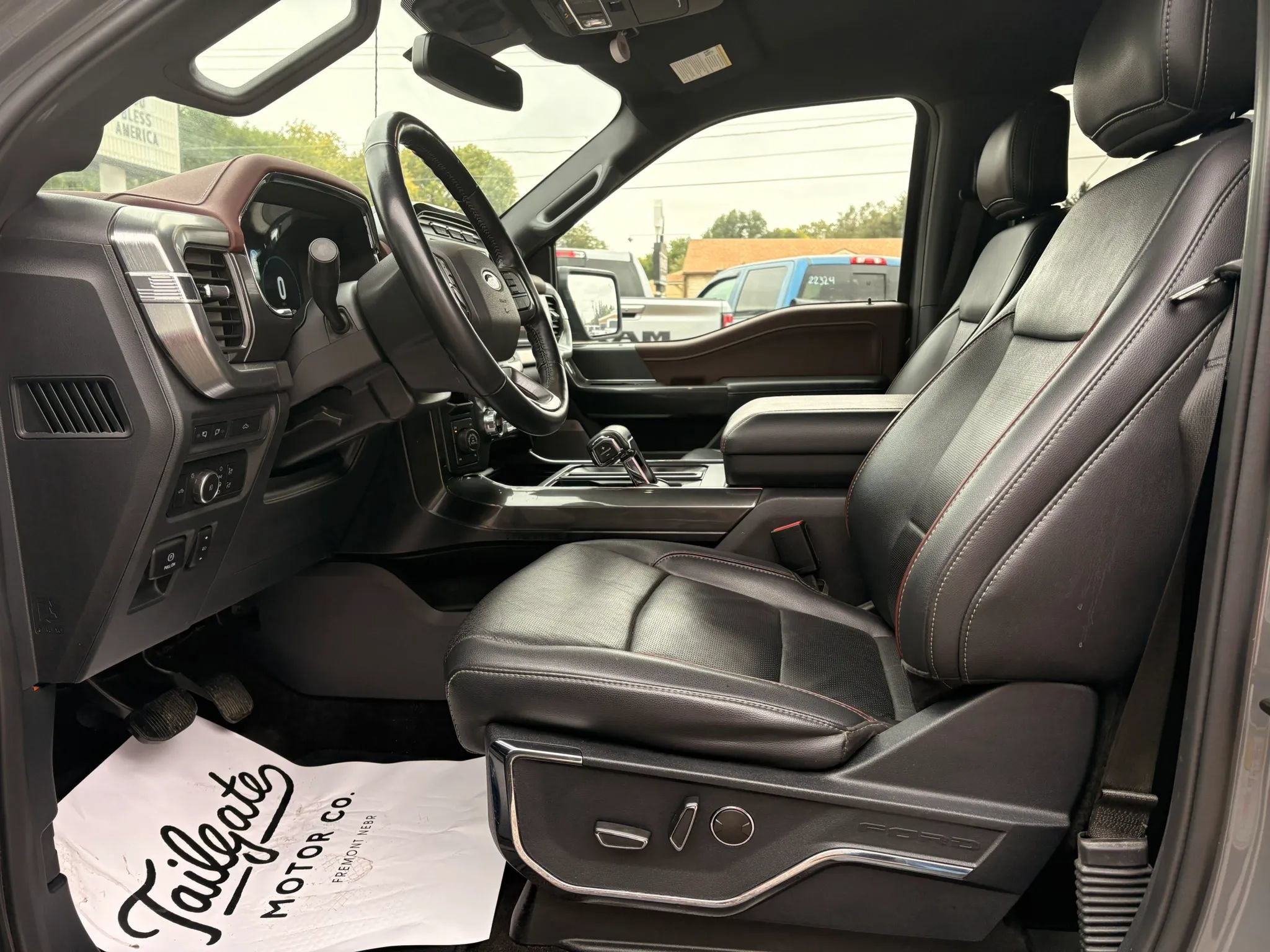 Used 2021 Ford F150 Lariat AWD/4WD image 16