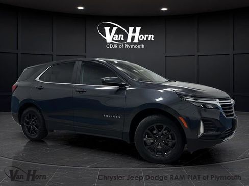 Used 2023 Chevrolet Equinox LT image 1