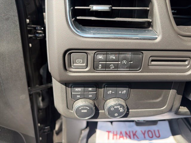 Used 2023 Chevrolet Tahoe Premier AWD/4WD image 19