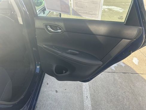 Used 2019 Nissan Sentra S image 21