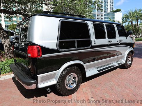 Used 1998 Dodge B1500 image 17